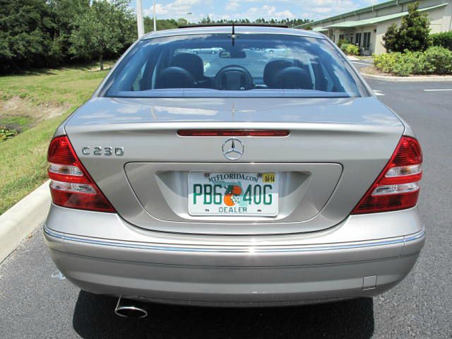 Mercedes-Benz C-Class 2006 photo 45