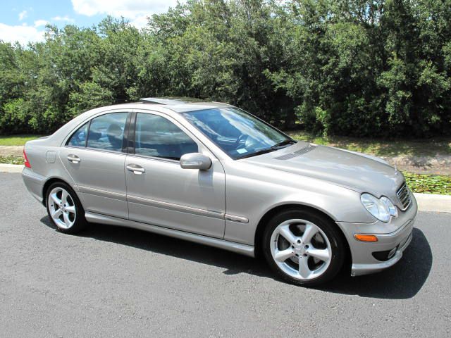 Mercedes-Benz C-Class 2006 photo 47