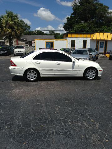 Mercedes-Benz C-Class 2006 photo 4