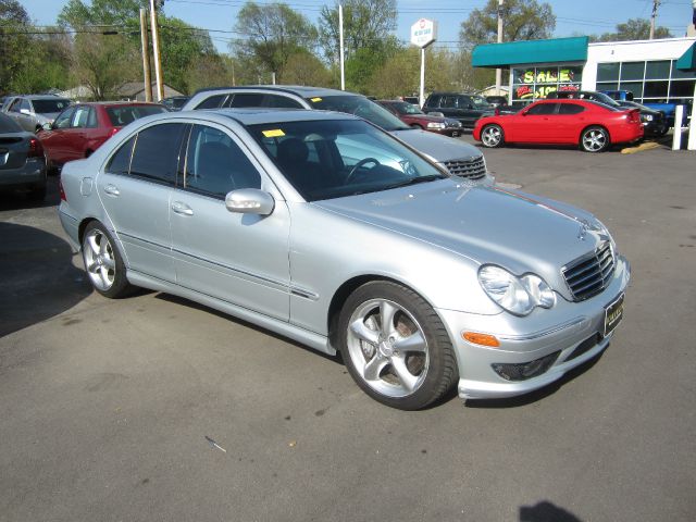 Mercedes-Benz C-Class 2006 photo 15