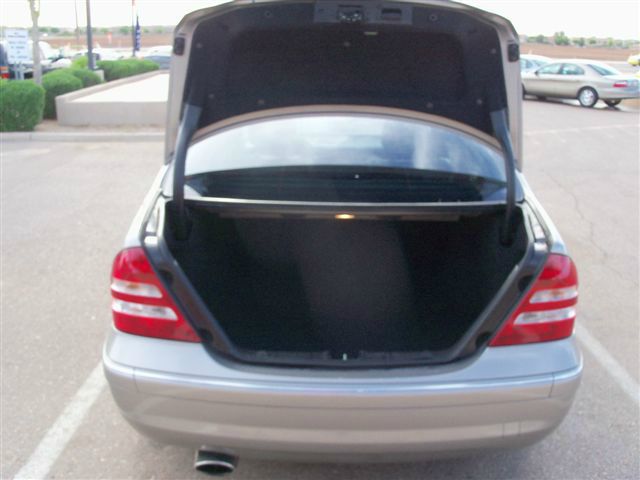 Mercedes-Benz C-Class 2006 photo 18