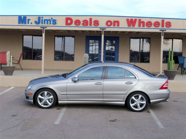 Mercedes-Benz C-Class 2006 photo 24