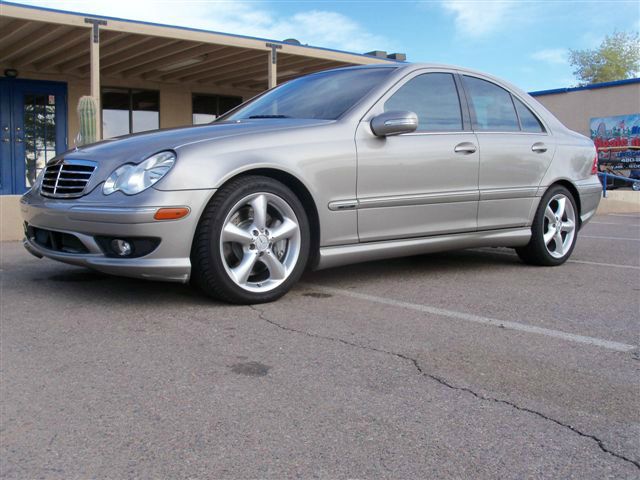 Mercedes-Benz C-Class 2006 photo 25