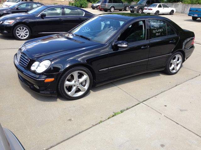 Mercedes-Benz C-Class 2006 photo 3