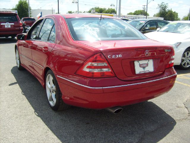 Mercedes-Benz C-Class 2006 photo 1