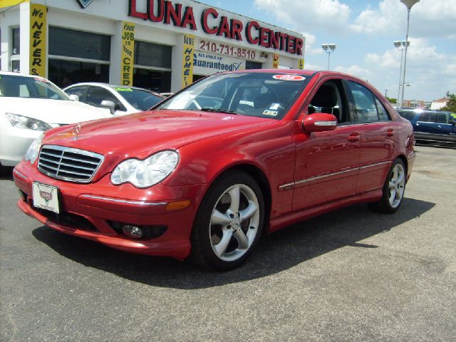 Mercedes-Benz C-Class 2006 photo 3