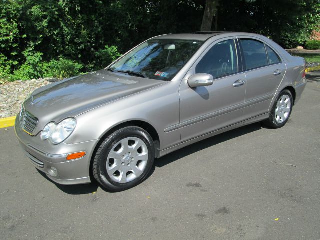 Mercedes-Benz C-Class SE Power Windlock Cruise Cn Sedan