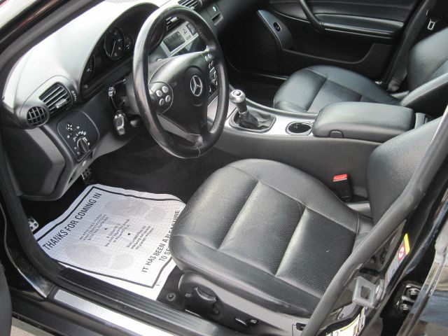 Mercedes-Benz C-Class 2006 photo 3