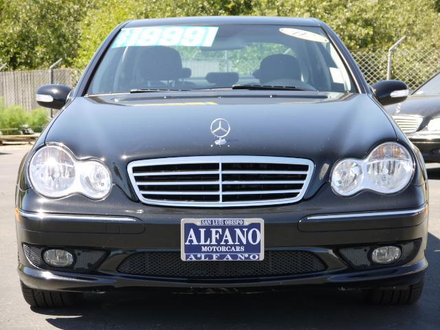 Mercedes-Benz C-Class 2007 photo 2