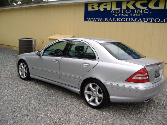 Mercedes-Benz C-Class 2007 photo 3