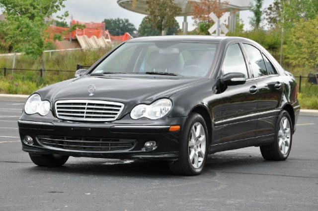 Mercedes-Benz C-Class 2007 photo 4