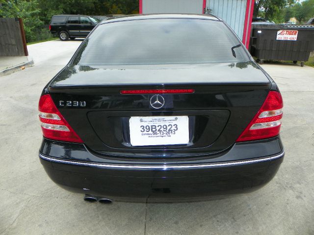 Mercedes-Benz C-Class 2007 photo 8