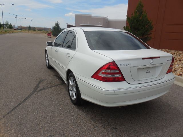 Mercedes-Benz C-Class 2007 photo 4