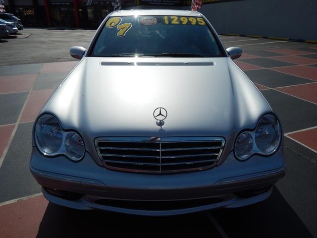 Mercedes-Benz C-Class 2007 photo 1