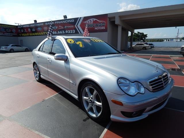 Mercedes-Benz C-Class 2007 photo 2