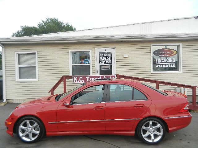 Mercedes-Benz C-Class 2007 photo 2