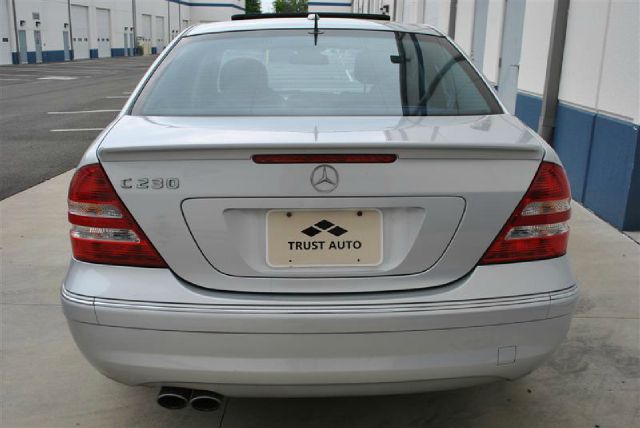 Mercedes-Benz C-Class 2007 photo 1