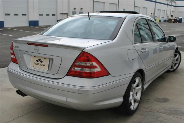 Mercedes-Benz C-Class 2007 photo 3