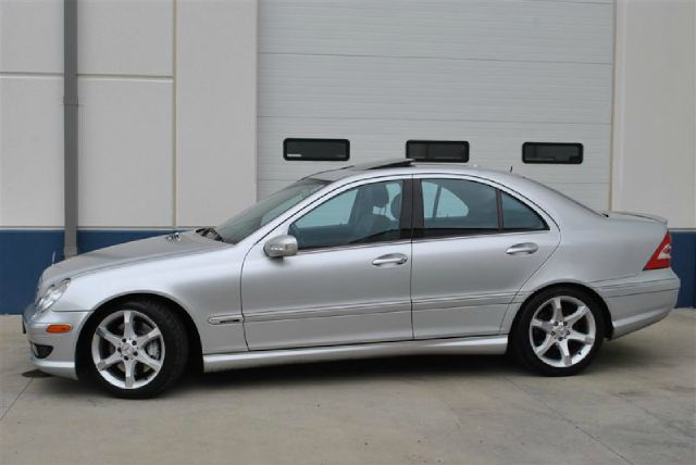 Mercedes-Benz C-Class 2007 photo 4