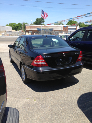 Mercedes-Benz C-Class 2007 photo 12