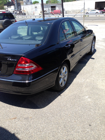 Mercedes-Benz C-Class 2007 photo 13