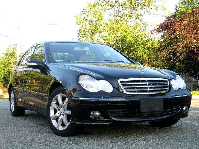 Mercedes-Benz C-Class 2007 photo 4