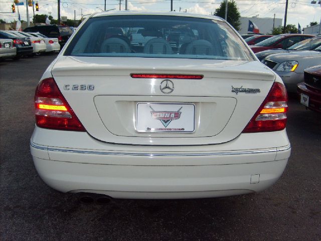 Mercedes-Benz C-Class 2007 photo 1