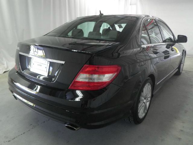 Mercedes-Benz C-Class 2008 photo 1