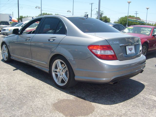 Mercedes-Benz C-Class 2008 photo 37