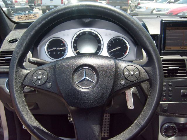 Mercedes-Benz C-Class 2008 photo 7