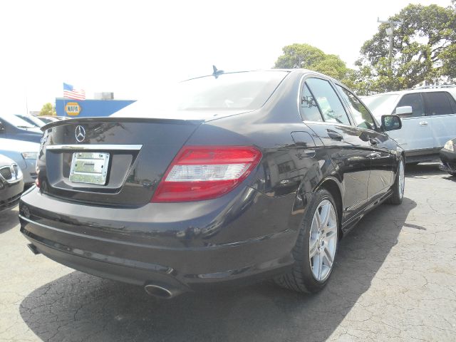 Mercedes-Benz C-Class 2008 photo 1