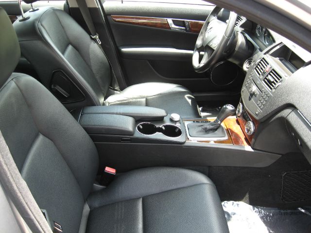 Mercedes-Benz C-Class 2008 photo 13