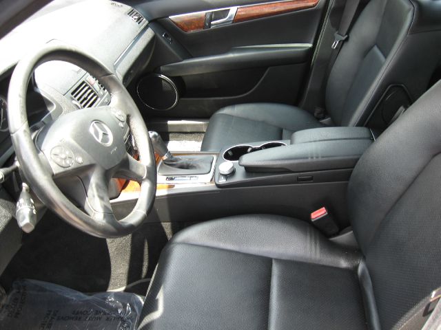 Mercedes-Benz C-Class 2008 photo 18