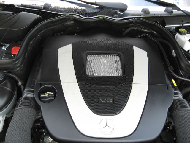 Mercedes-Benz C-Class 2008 photo 28