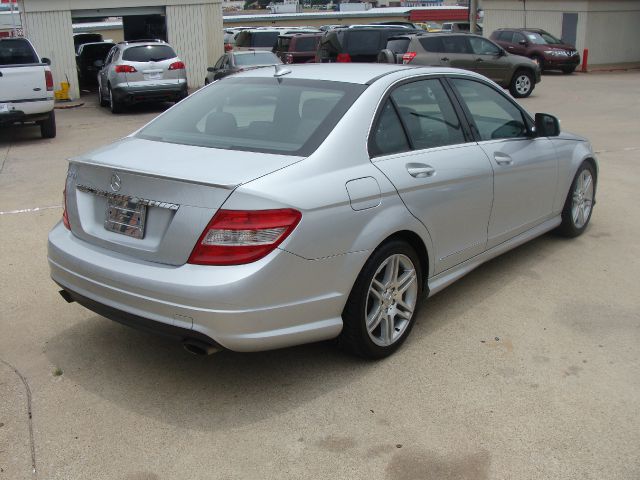 Mercedes-Benz C-Class 2008 photo 4