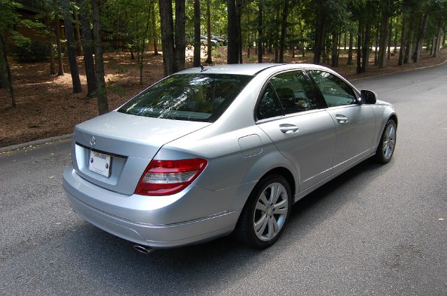 Mercedes-Benz C-Class 2008 photo 2