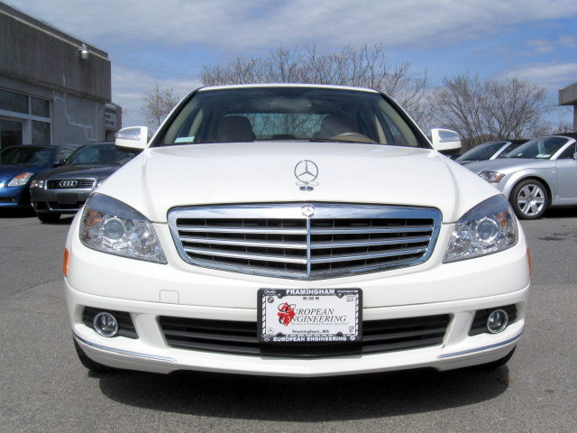 Mercedes-Benz C-Class 2008 photo 2