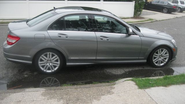 Mercedes-Benz C-Class 2009 photo 1