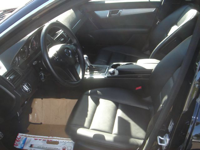 Mercedes-Benz C-Class 2009 photo 4