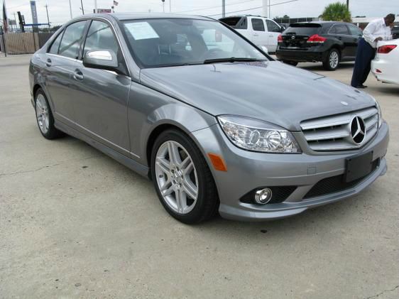 Mercedes-Benz C-Class 1500 Rear-wheel Drive Sedan