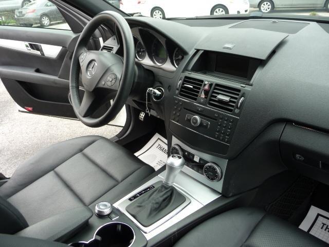 Mercedes-Benz C-Class 2009 photo 7