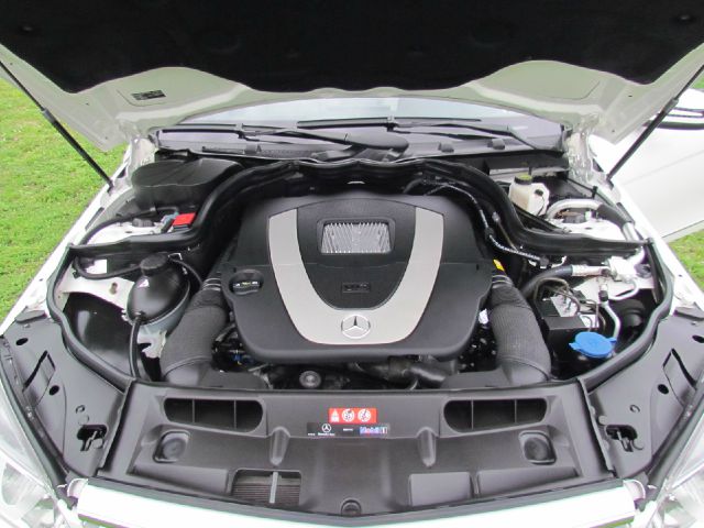 Mercedes-Benz C-Class 2010 photo 47