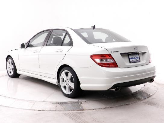 Mercedes-Benz C-Class 2010 photo 26