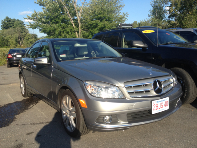 Mercedes-Benz C-Class 2010 photo 4