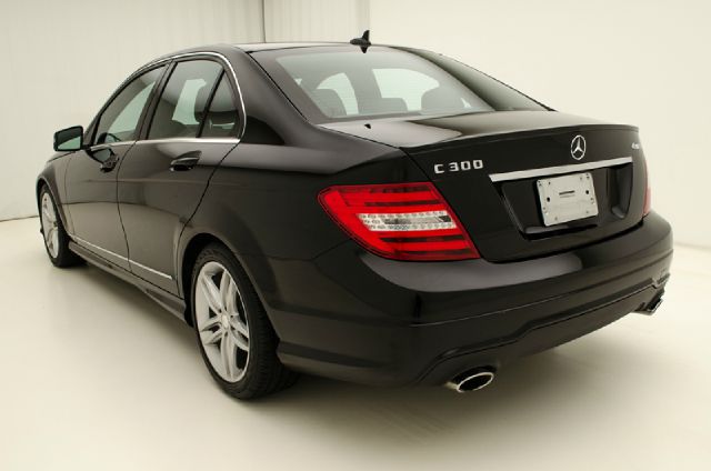 Mercedes-Benz C-Class 2012 photo 3