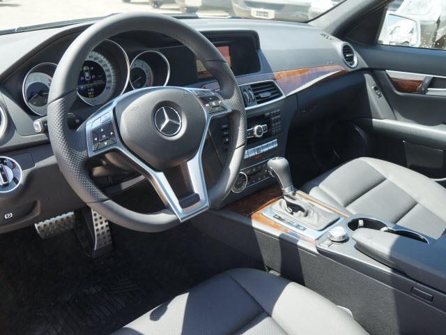 Mercedes-Benz C-Class 2013 photo 4