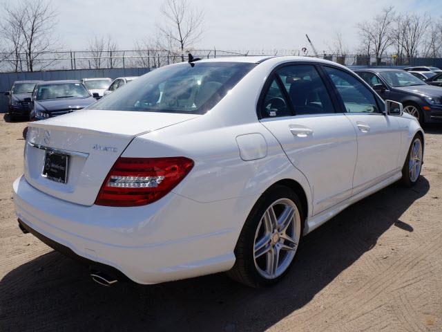 Mercedes-Benz C-Class 2013 photo 7