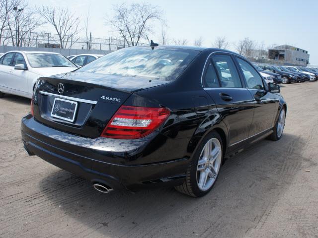 Mercedes-Benz C-Class Ext.cab-4dr, SLT Sedan