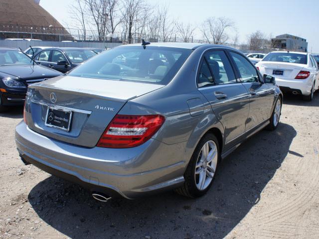 Mercedes-Benz C-Class 2013 photo 5