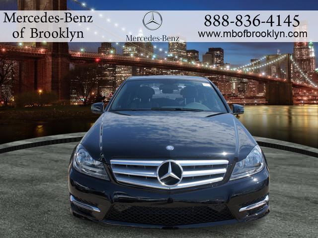 Mercedes-Benz C-Class Ext.cab-4dr, SLT Sedan